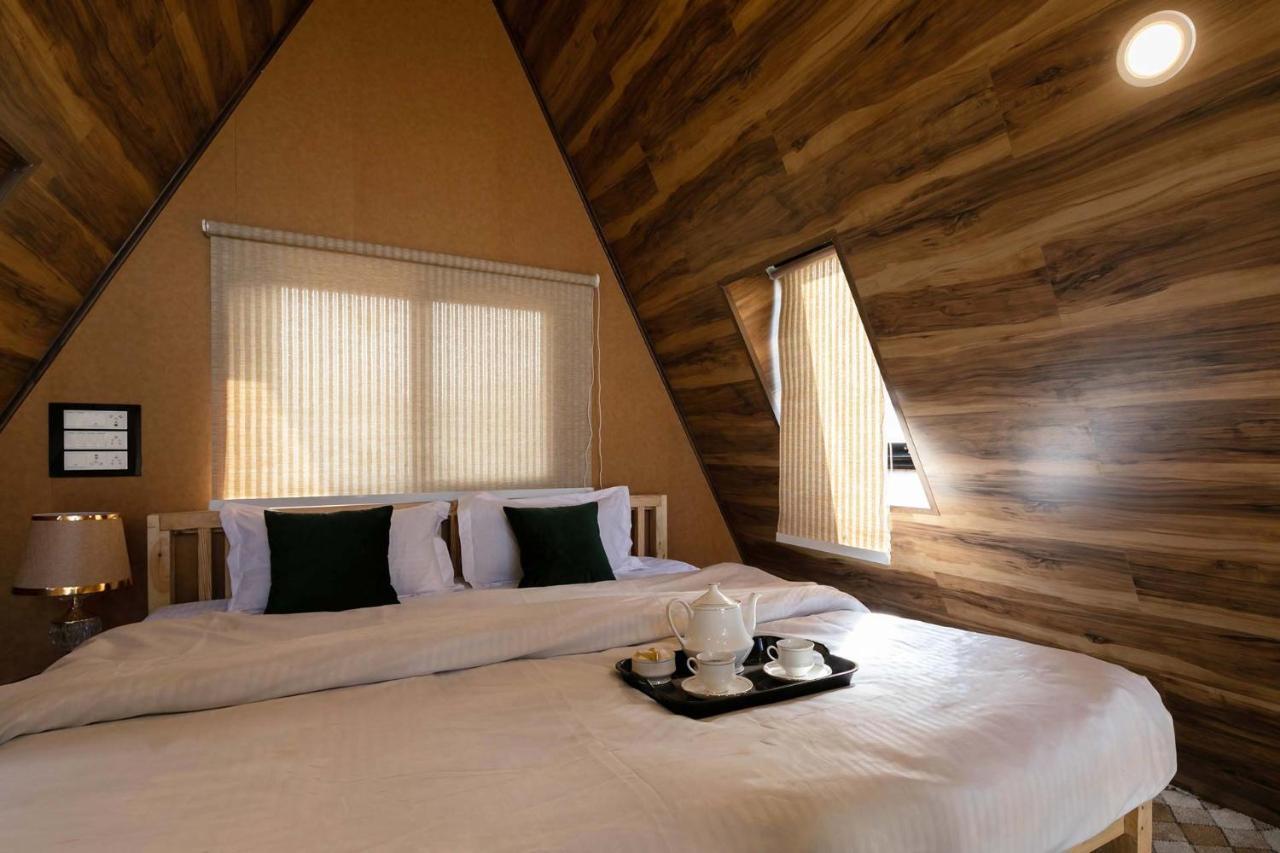 Villa Stayvista At The Loft - Pet Friendly With A-frame Structure, Interiors, Bonfire Srinagar (Jammu and Kashmir)