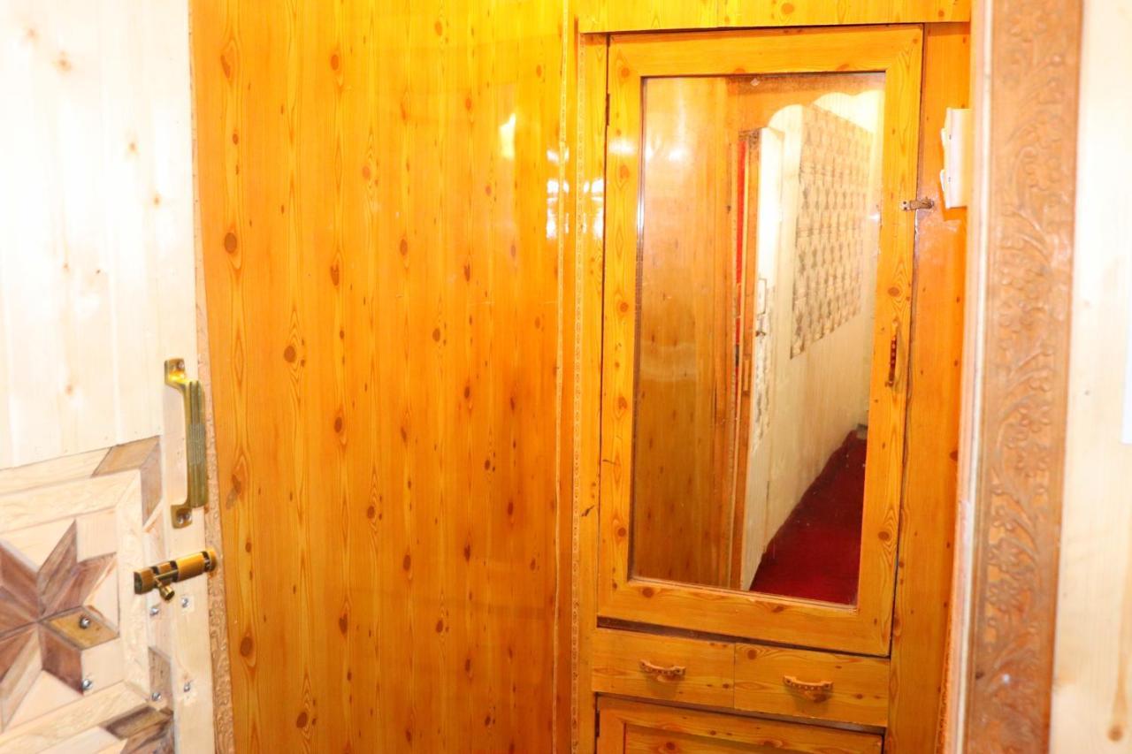 House Boat New Pala Palace 3*