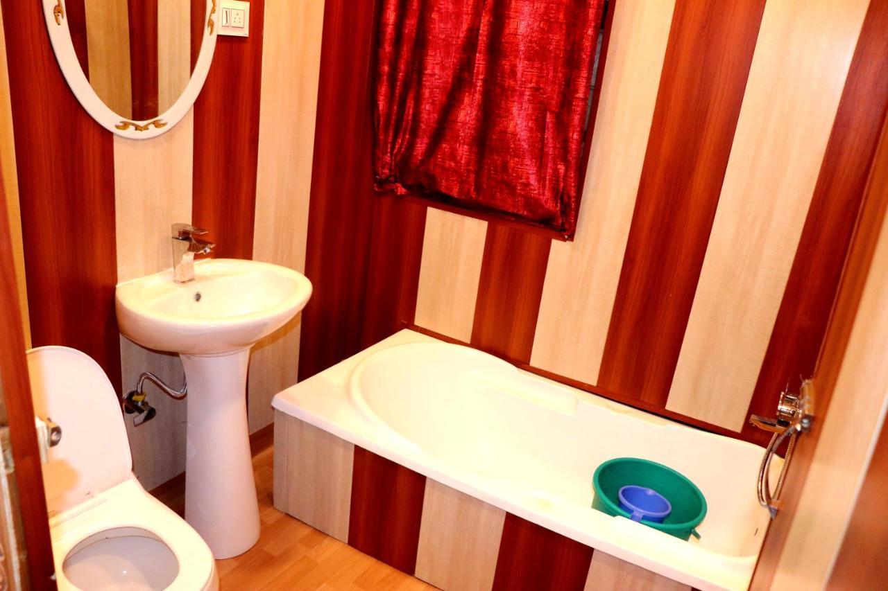 House Boat New Pala Palace 3*