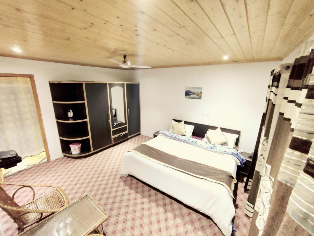 Hotel Sheesha Residency 3*