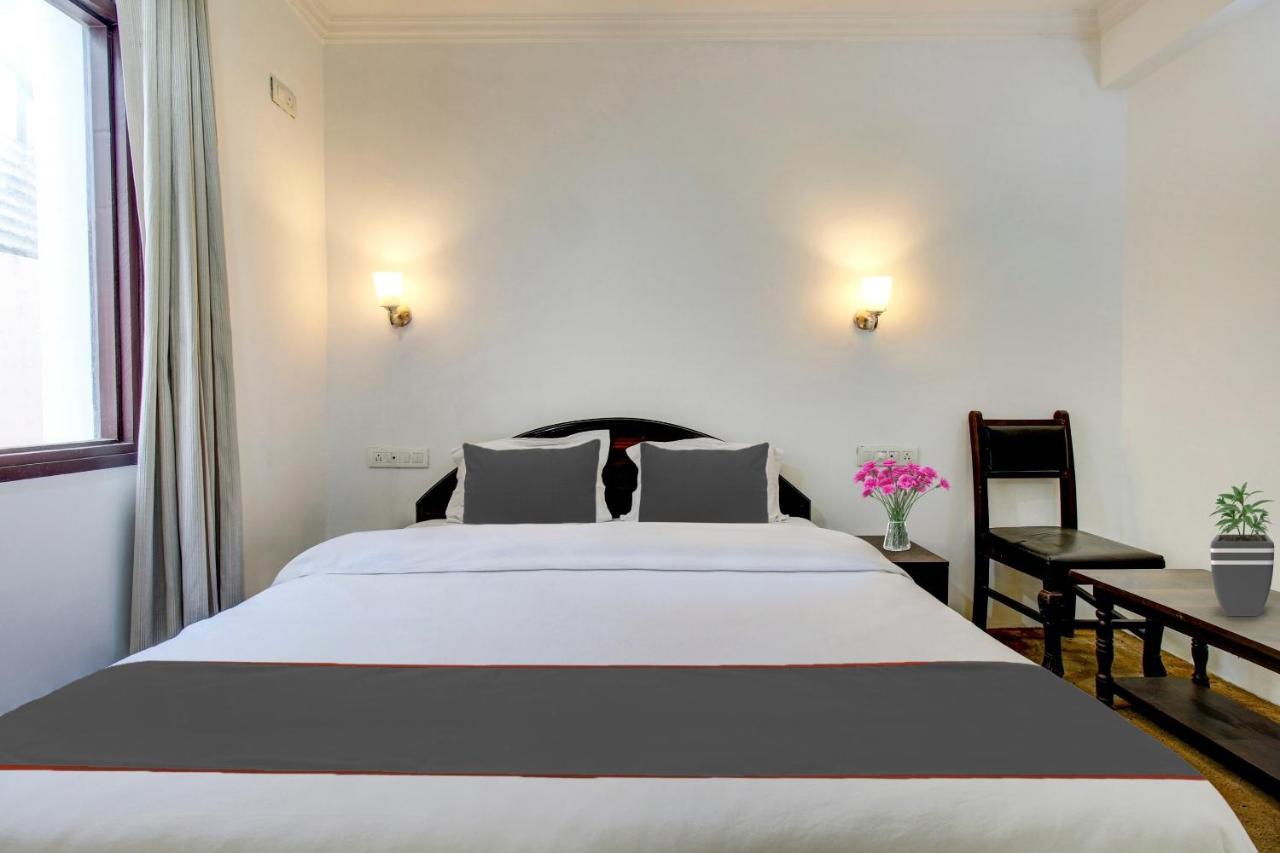 Hotel Capital O Yasmin