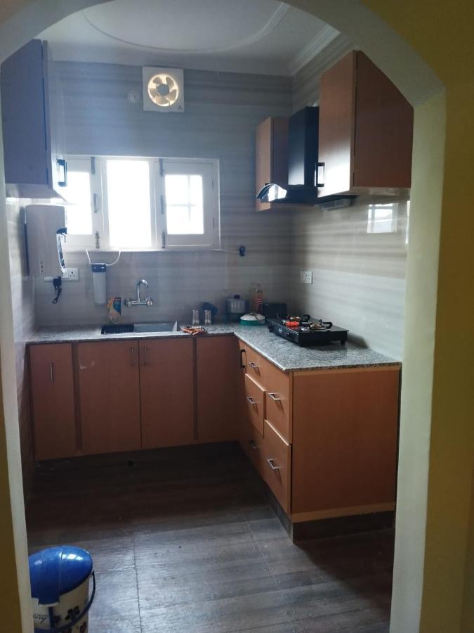 Lit Apartment
