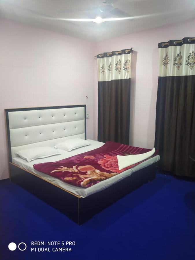 Guest house Irshad Srinagar (Jammu and Kashmir)