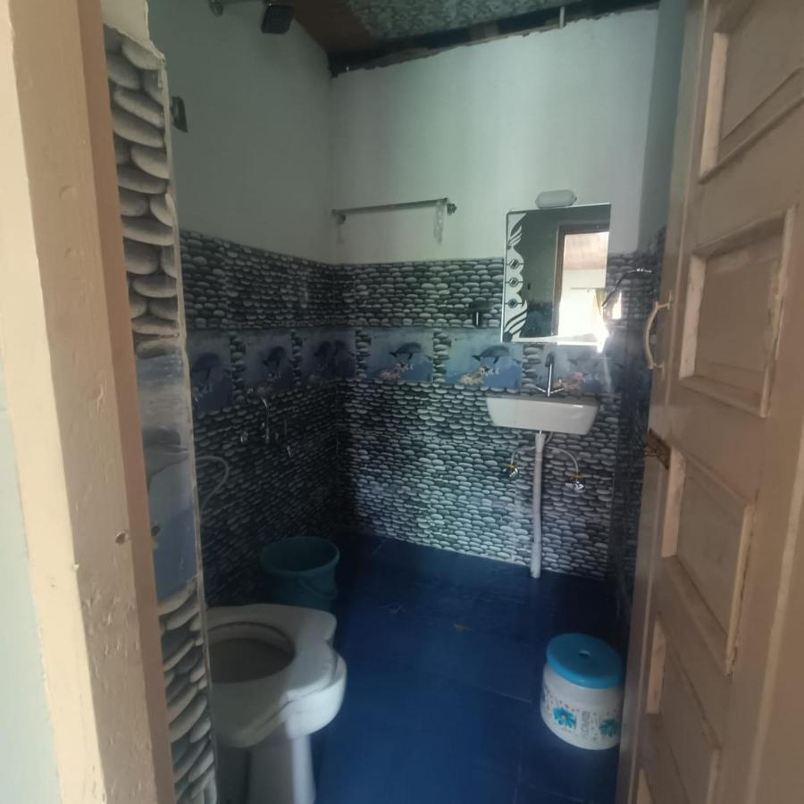 New Heaven Canal Guest house *
