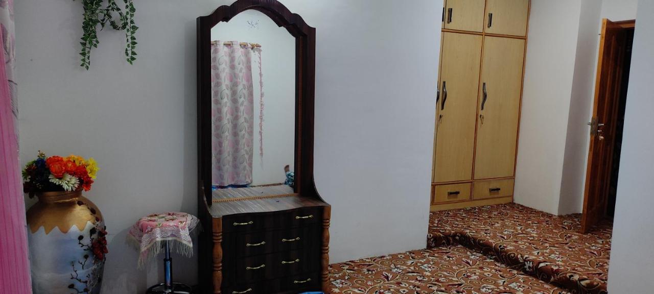 Homestay The Clover Srinagar (Jammu and Kashmir)