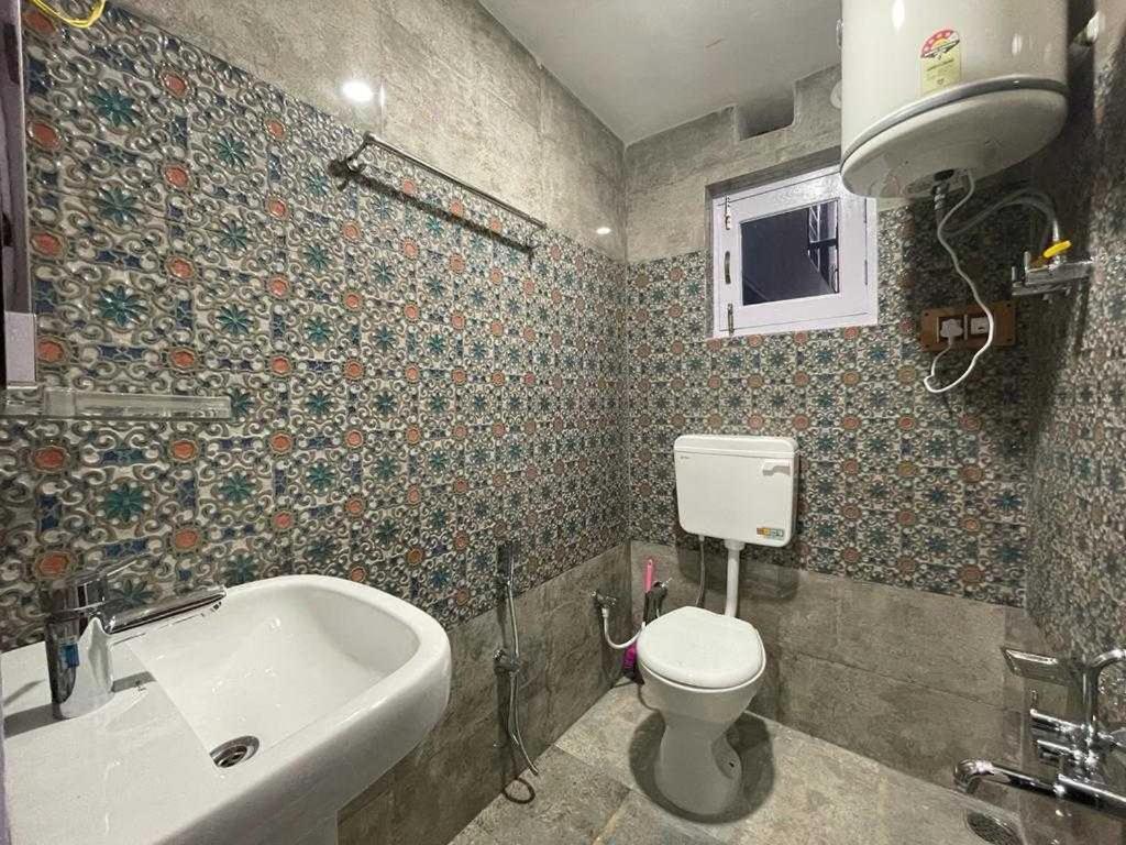 Hotel O Desire *