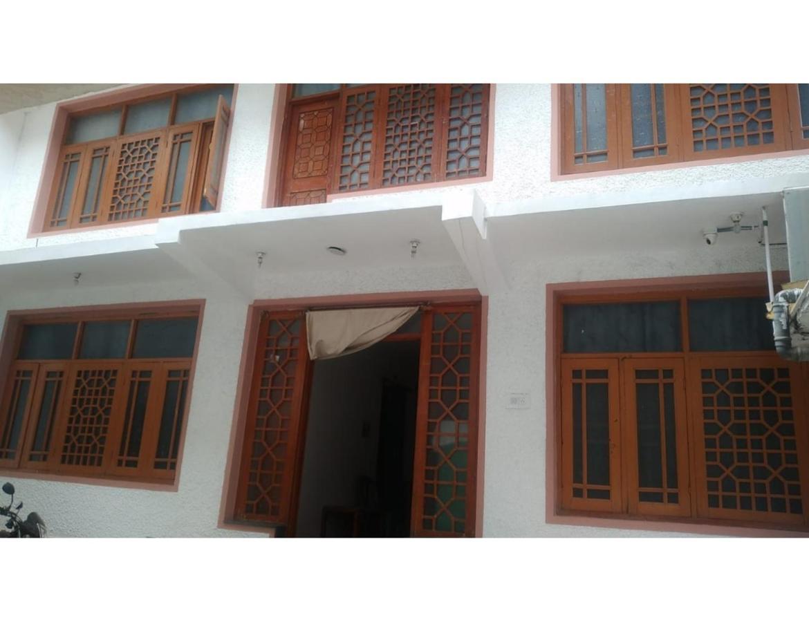 Homestay Sheikh Palace, Srinagar (Jammu and Kashmir)