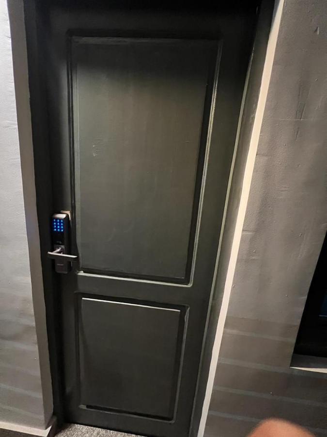 - A Luxury Living Apartment *