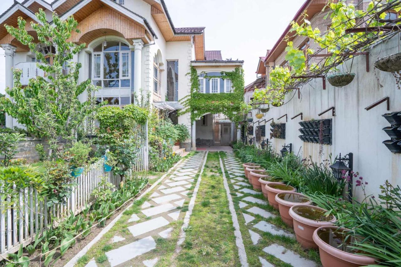 Vista At Ivy Manor Srinagar (Jammu and Kashmir)