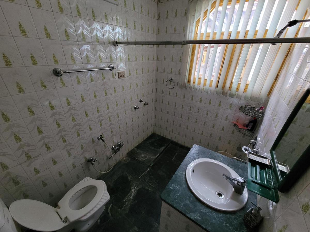 Taha Comfort Srinagar (Jammu and Kashmir)