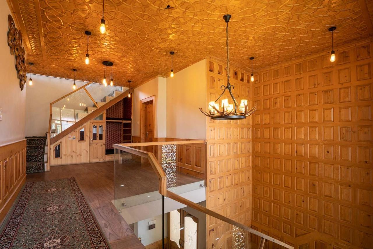 Villa Vista At Ivy Manor