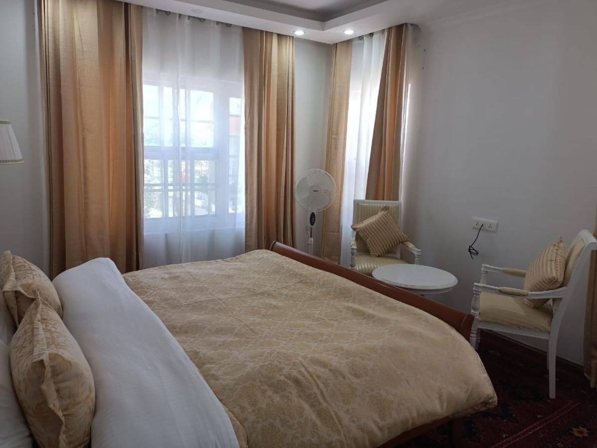 Guest house Upani *