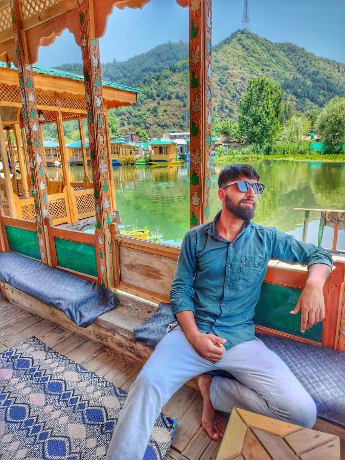 Botel Iblala Houseboat 3*