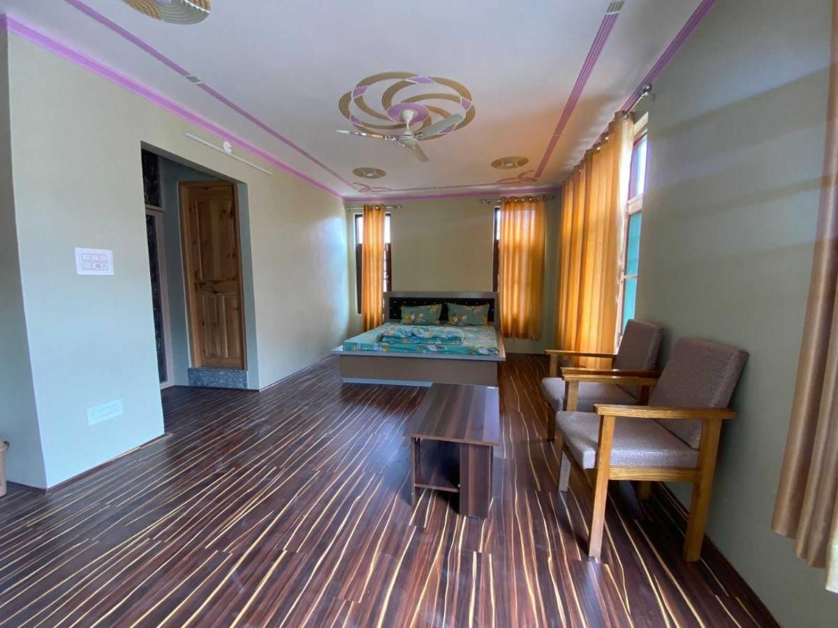 Hotel Oyo 81382 Penthouse 3*