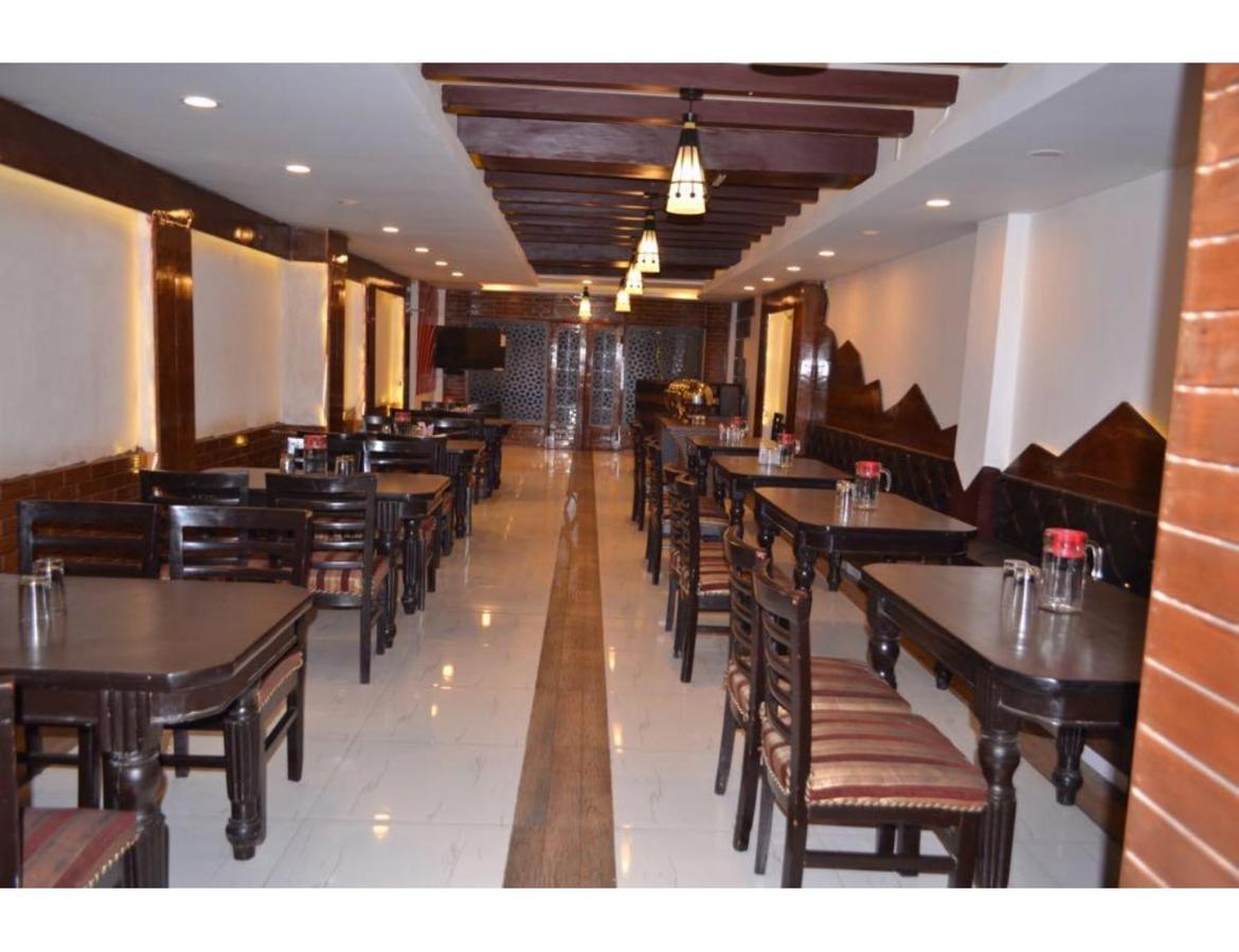 Homestay Shafaaf Plaza, Srinagar (Jammu and Kashmir)