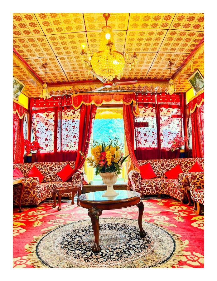 The Heritage Plato Group Of Houseboats Botel Srinagar (Jammu and Kashmir)