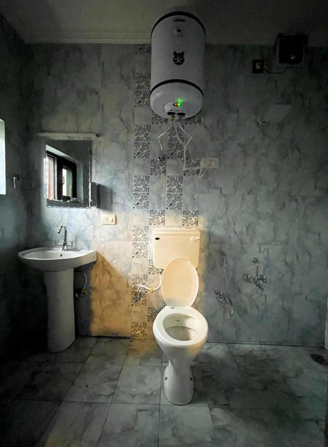 Hotel White Stone 2*