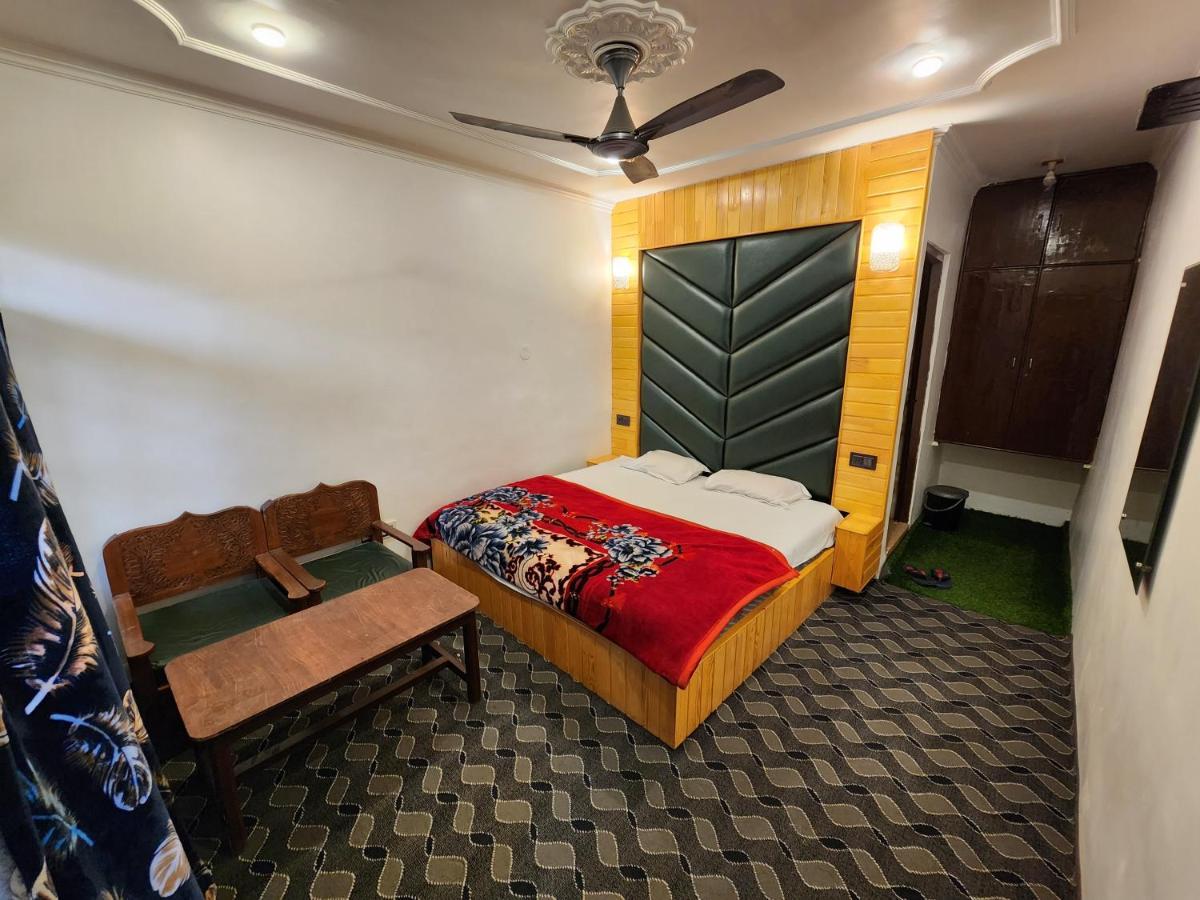 Junaid Guest house