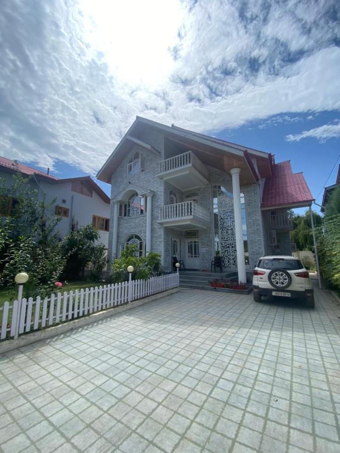 Aurab&b Homestay *