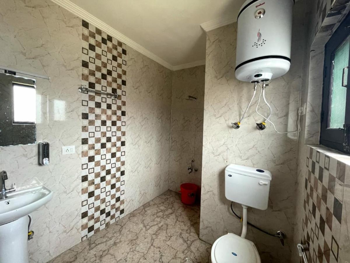 White Stone Hotel