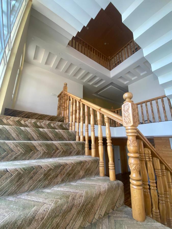 Aurab&b Homestay Srinagar (Jammu and Kashmir)