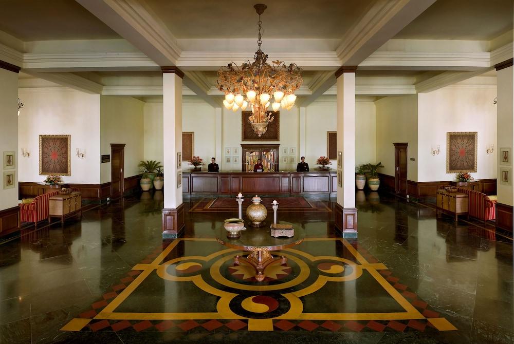 The Lalit Grand Palace Hotel 5*