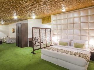 Batra And Residences 4* Srinagar (Jammu and Kashmir)