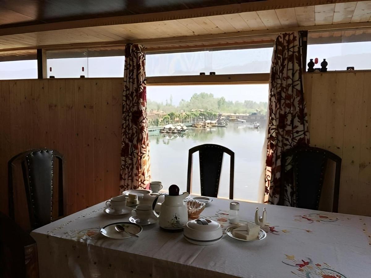 Heritage Amina Group Of Houseboats Srinagar (Jammu and Kashmir)