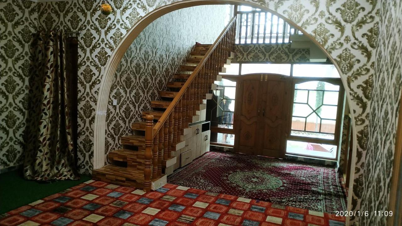 Coachman Homestay Guest house *