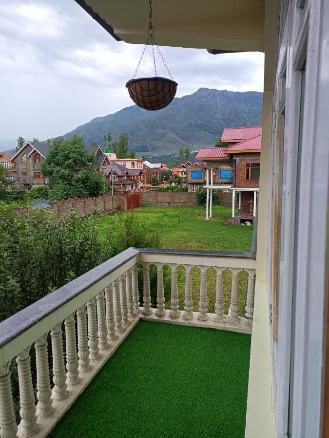 Guest house Coachman Homestay *