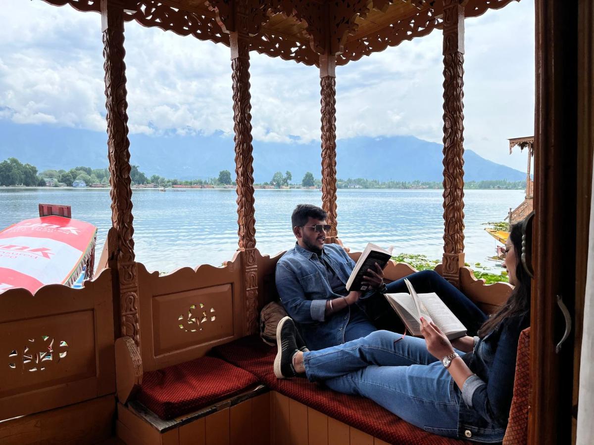 New Kolohai Group Of Houseboats 3*
