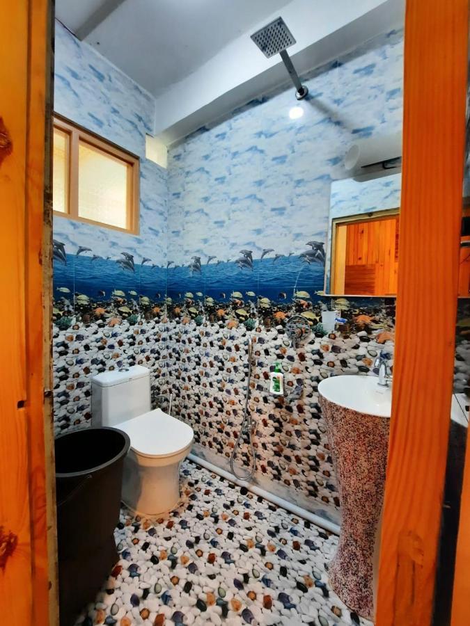 Padshapal Resorts Hotel
