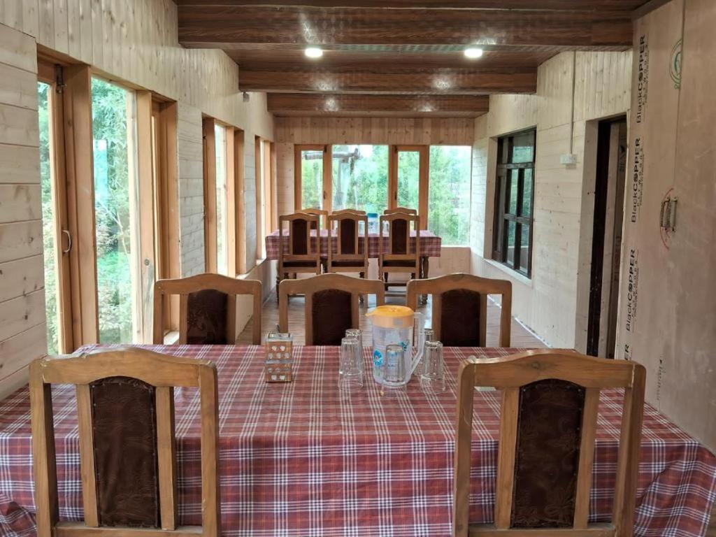 Side Boutique By Guided Stays Hotel Srinagar (Jammu and Kashmir)