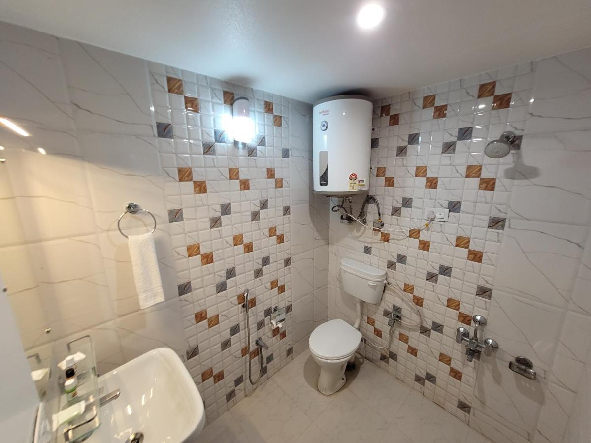 Royal Plaza 3*