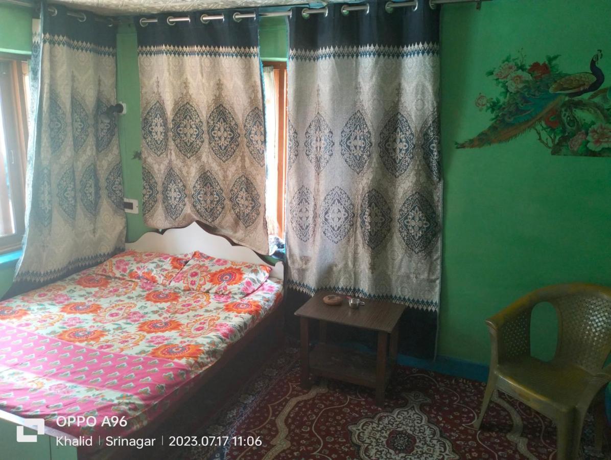 Arjumand Hotel 3*