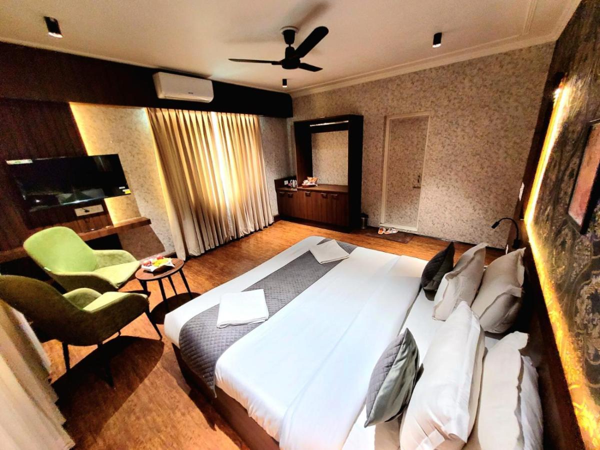 Royal Plaza 3* Srinagar (Jammu and Kashmir)