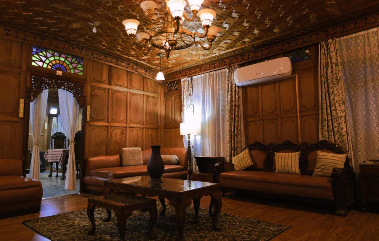 Hotel Floating Heritage Group
