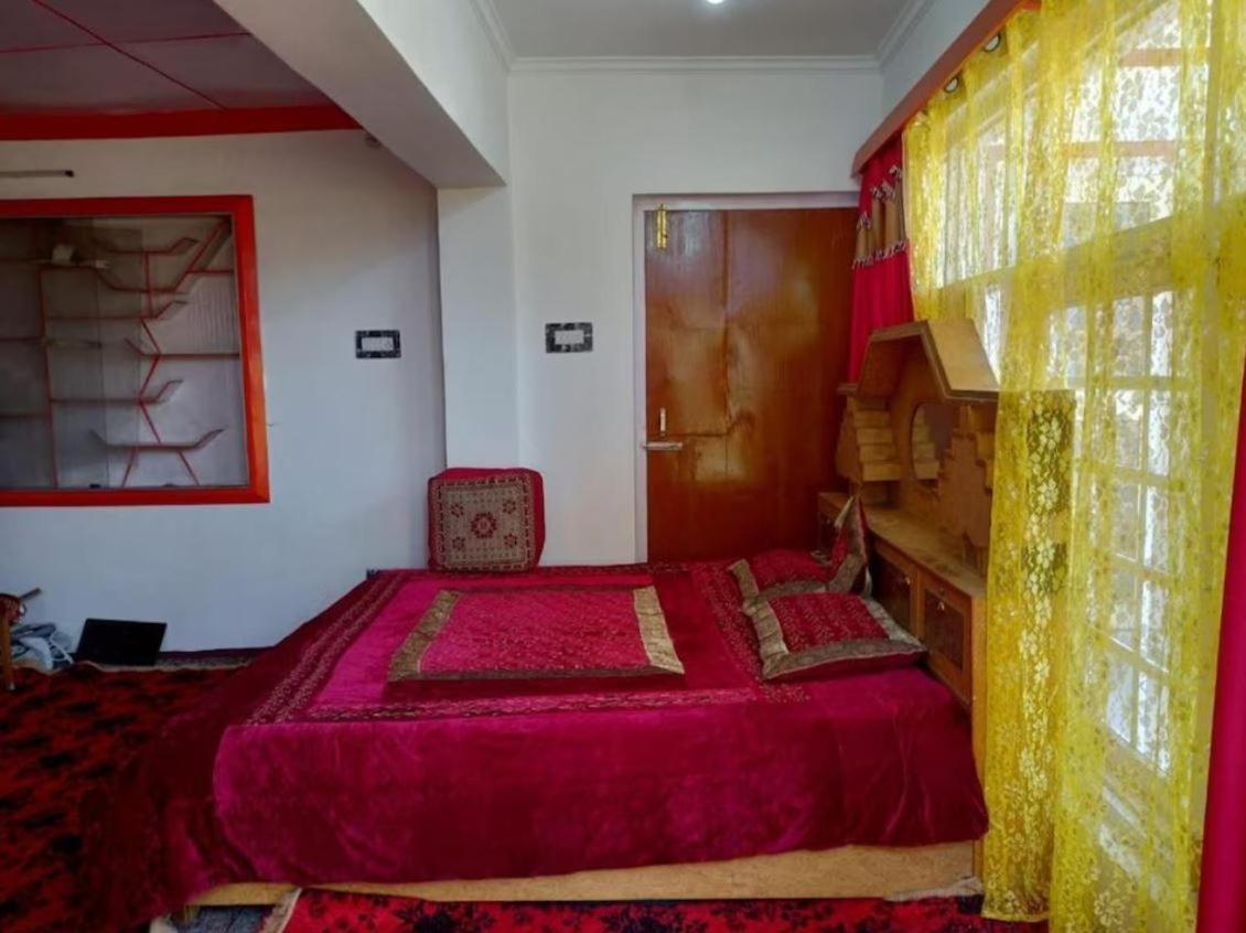 Guest house Dal Point View *