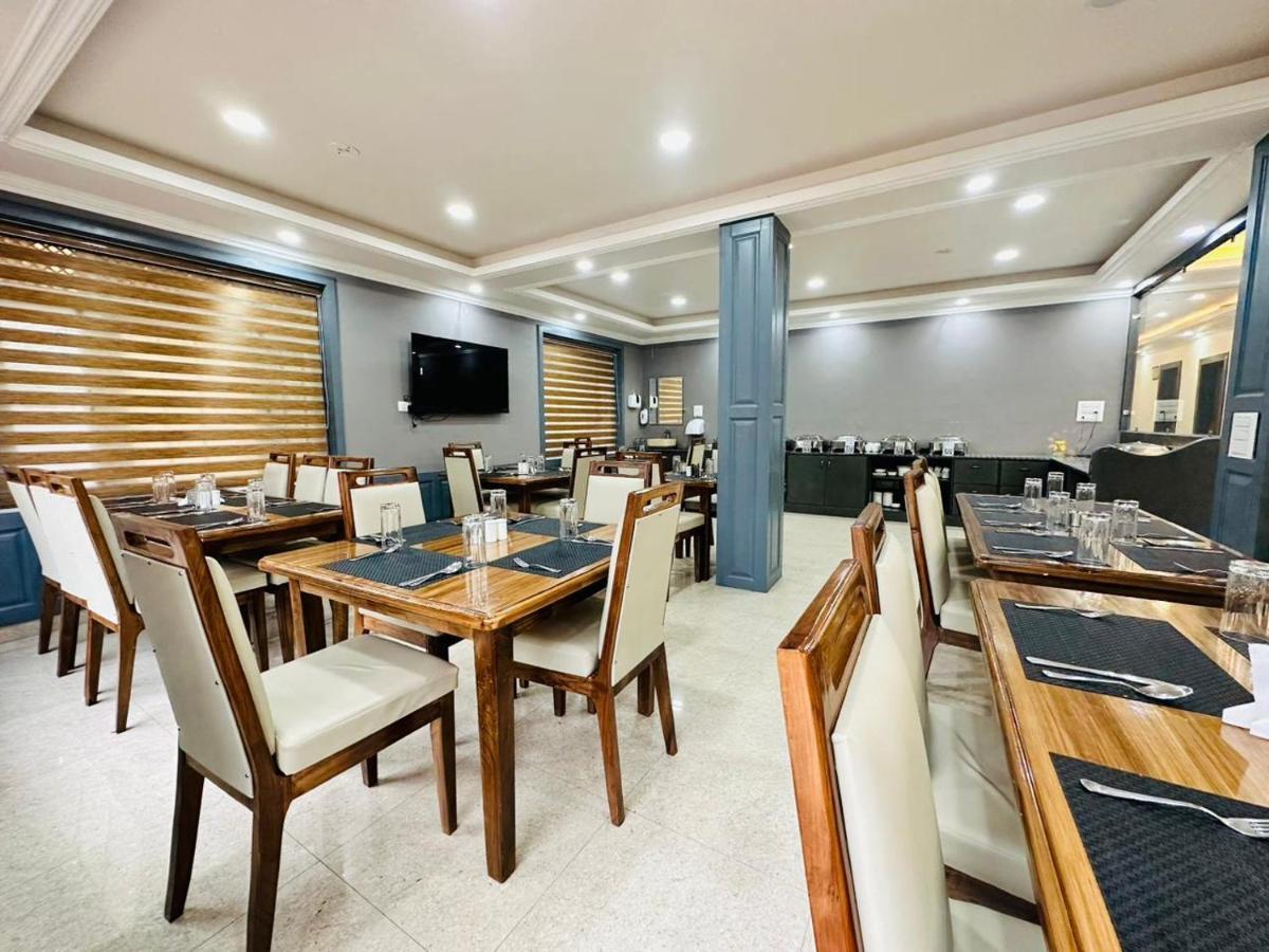 Hotel Grand Zamin 4*