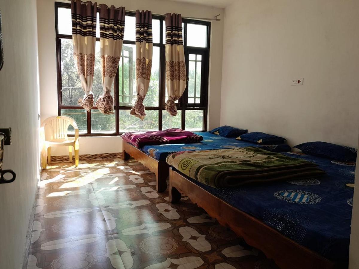 Homestay Lakes And Peaks