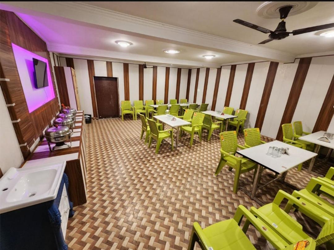 The Grand Nishat Hotel