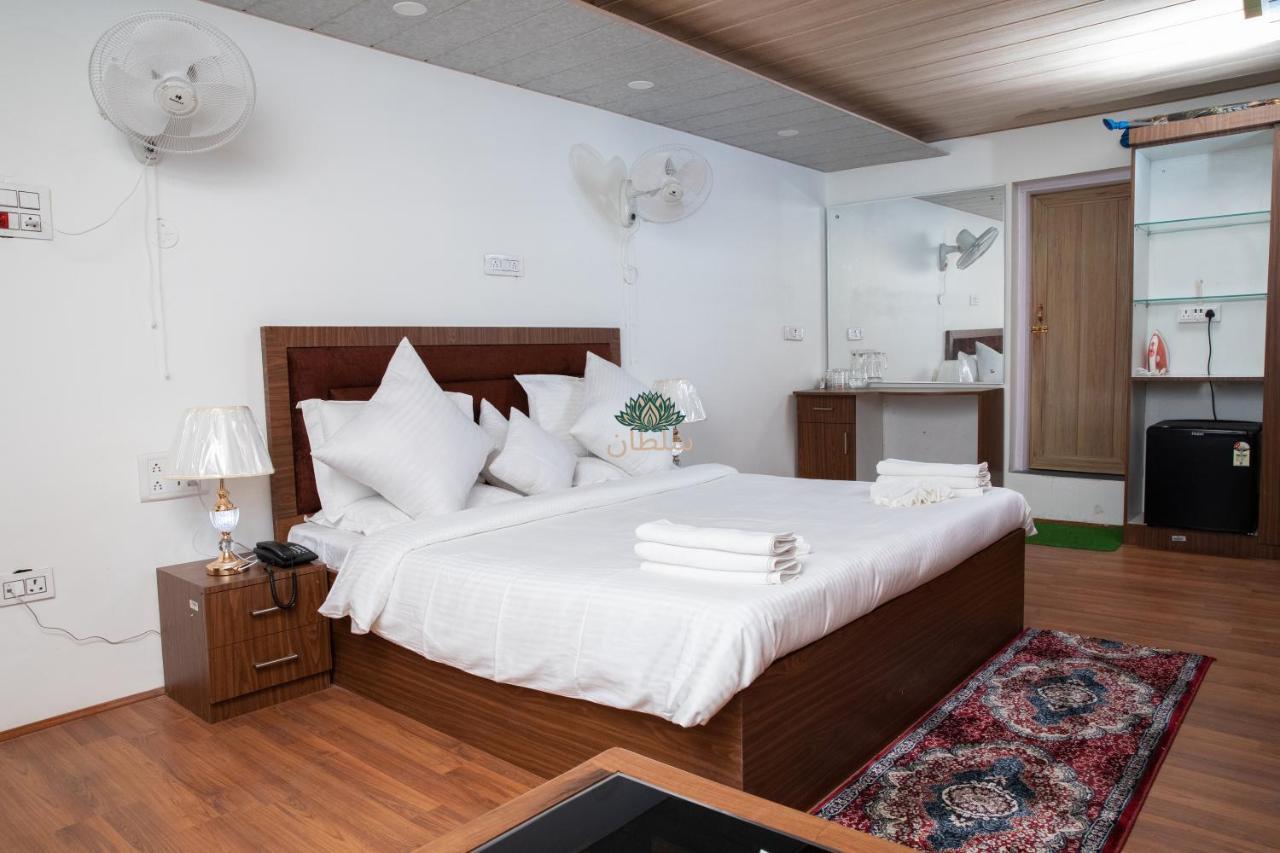 Sultan Residency Hotel *