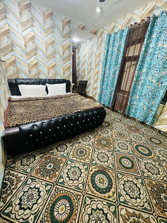 Merlin Palace Hotel 2*