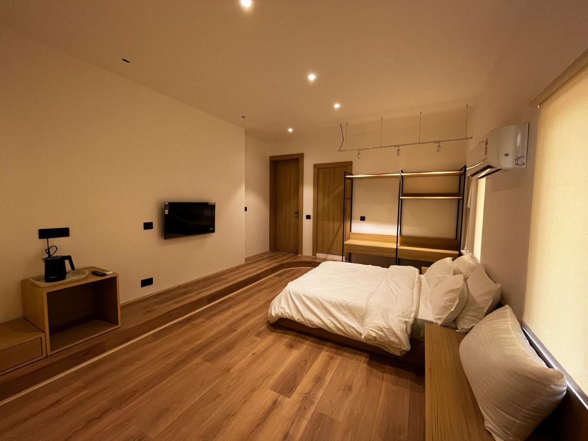 Homestay The *