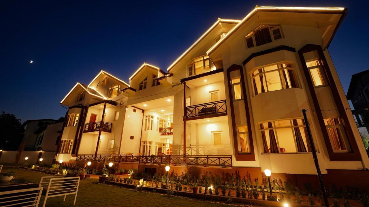 Walisons Abelia Srinagar (Jammu and Kashmir)