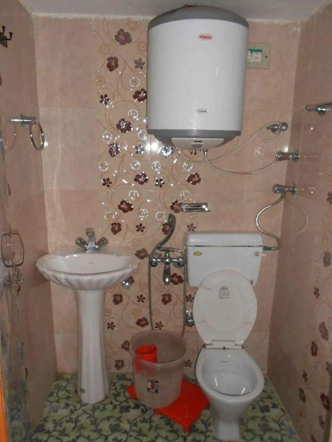 Rooma Holidays In Heaven Hotel Srinagar (Jammu and Kashmir)