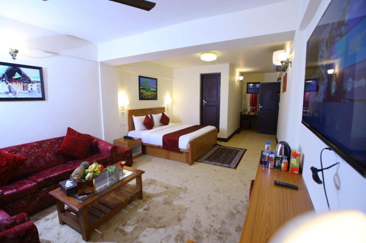 Shaf Excellency Hotel 3*
