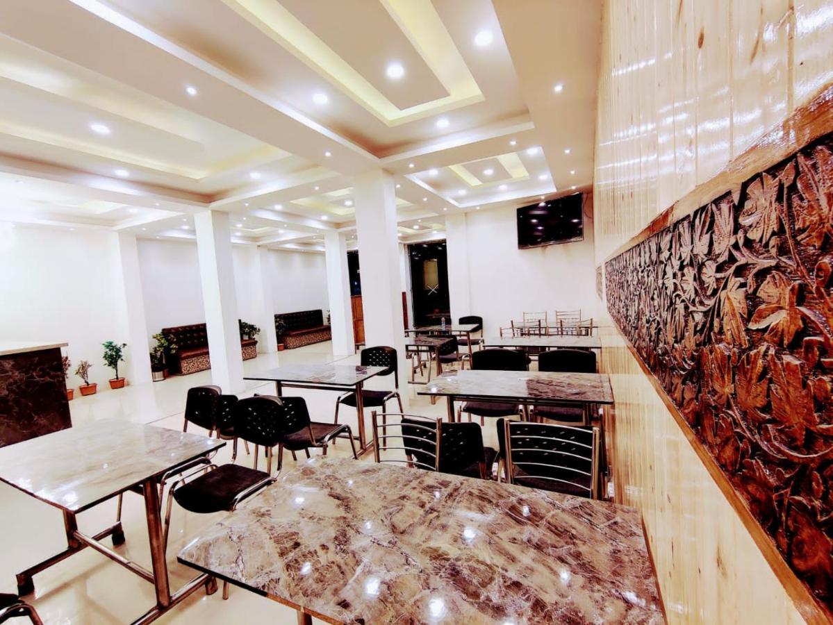 Gulshan Palace By Seven Hills By Him Haults Hospitality Hotel Srinagar (Jammu and Kashmir)