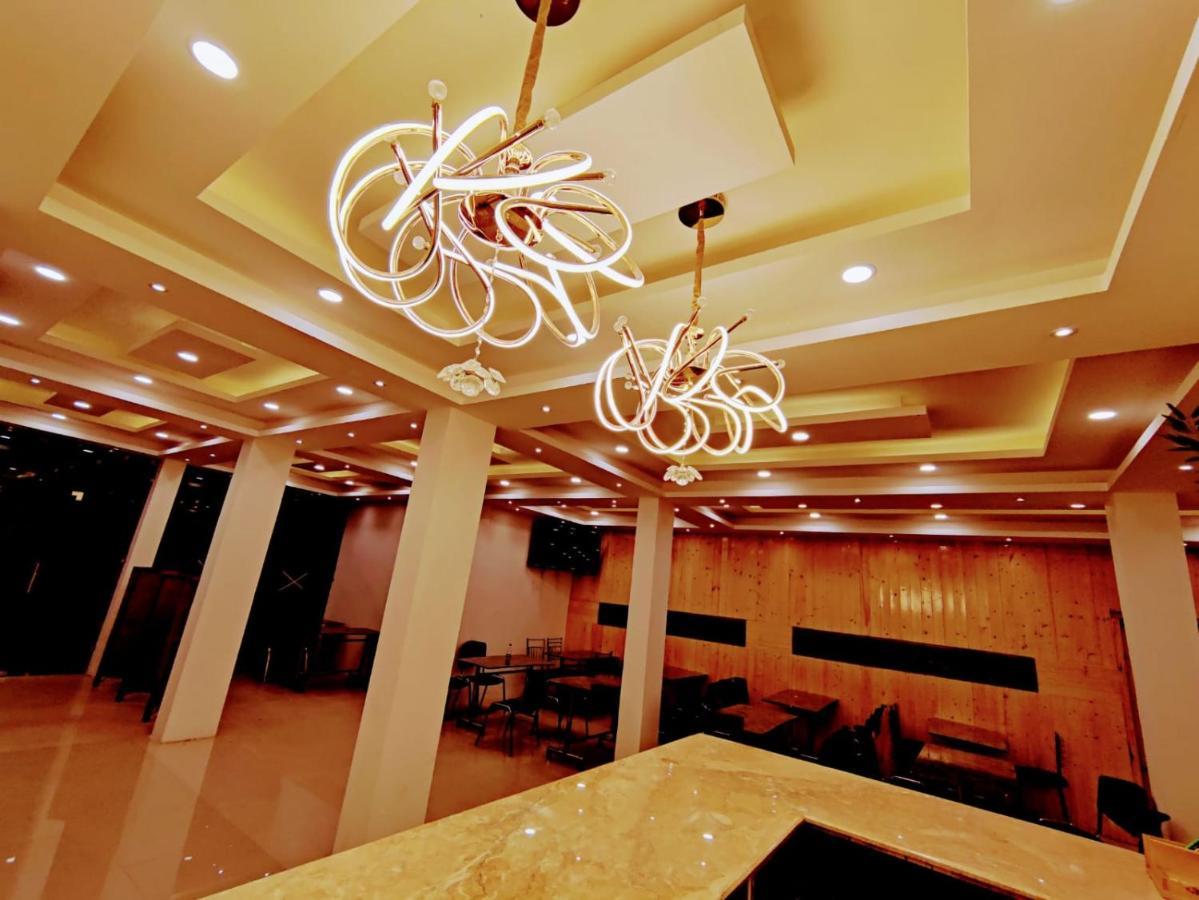 Gulshan Palace By Seven Hills By Him Haults Hospitality 3* Srinagar (Jammu and Kashmir)