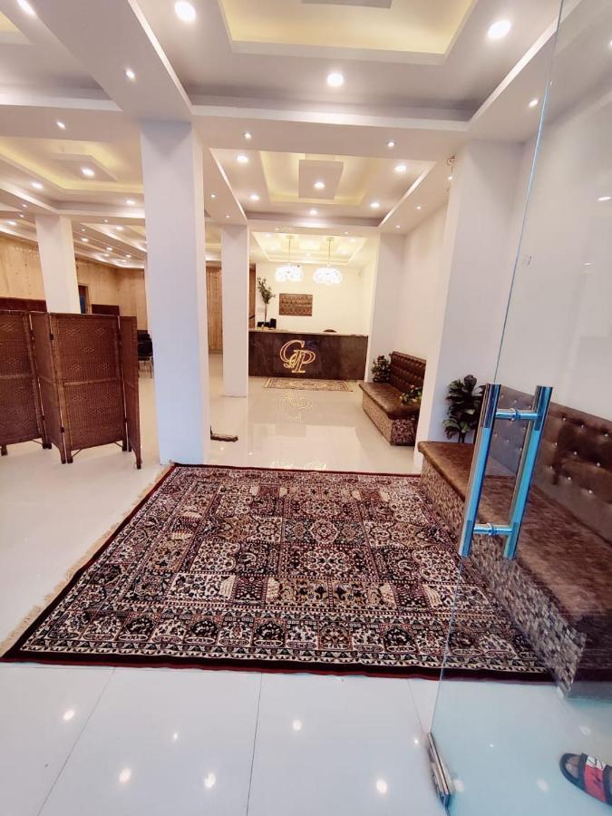 Hotel Gulshan Palace By Seven Hills By Him Haults Hospitality Srinagar (Jammu and Kashmir)